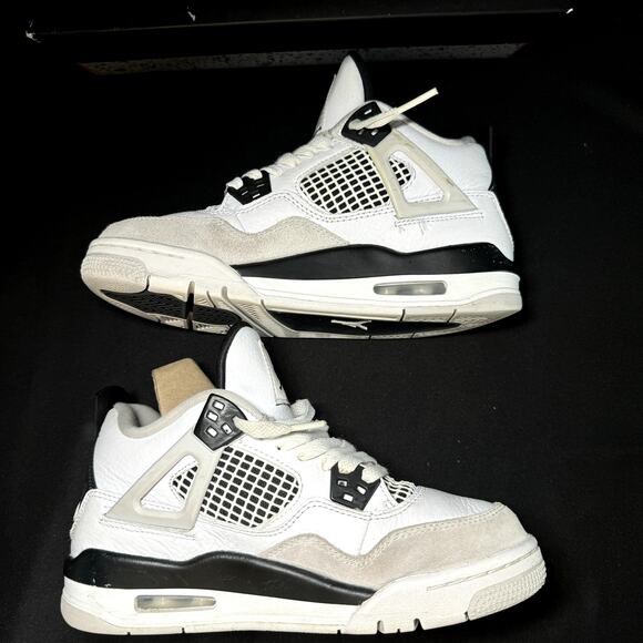 Jordan Retro Sneakers - White and Black - Picture 3 of 9